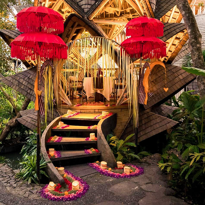 Romantic Jungle Dining: A Night of Enchantment at Ulaman Eco Luxury Retreat