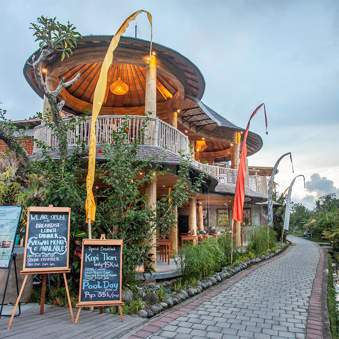 Paket Makan Siang oleh Takir Restaurant and Bar (Arya Arkananta Resort and Spa)